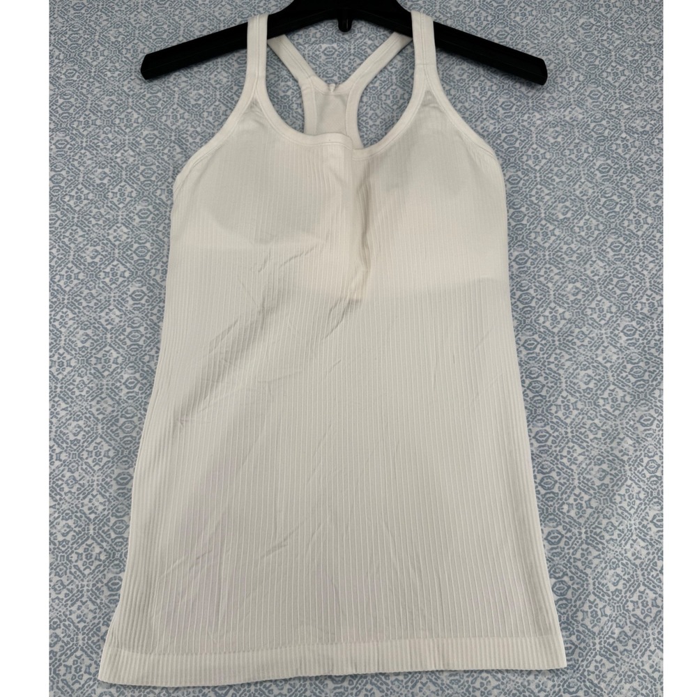 Lululemon Ebb to Street Tank Top White Ribbed Racerback Shelf Bra Size 8